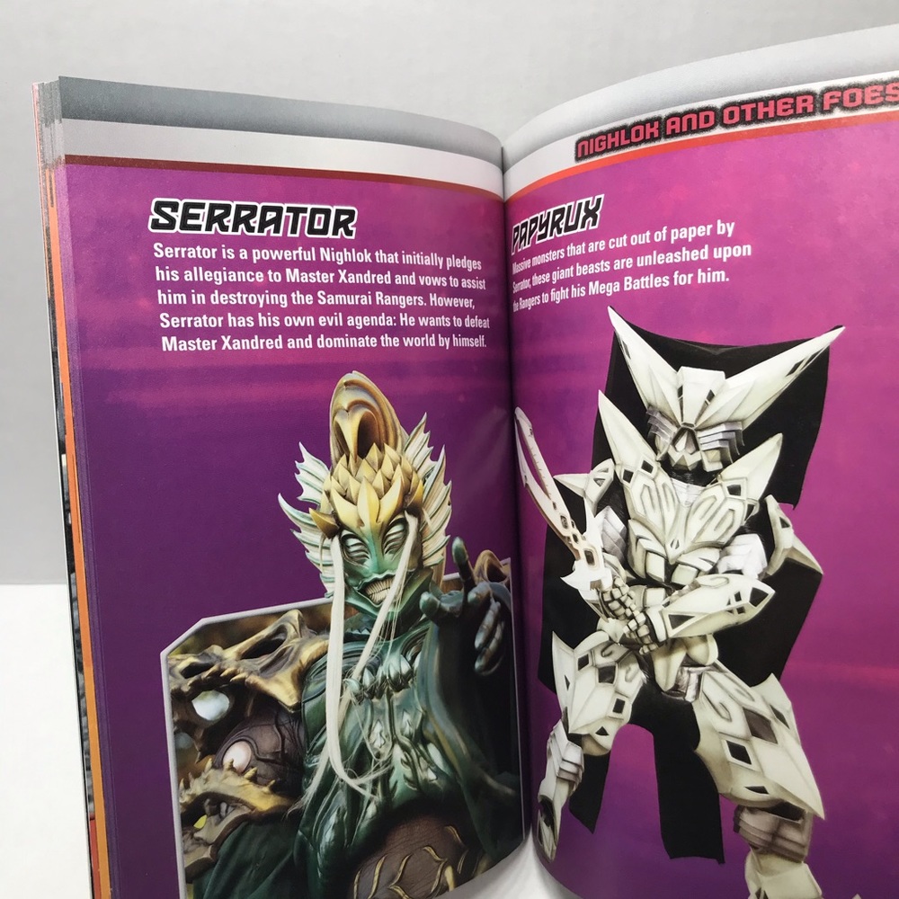 ♦️$3♦️Power Rangers Super Samurai Official Guide - Picture 4 of 5